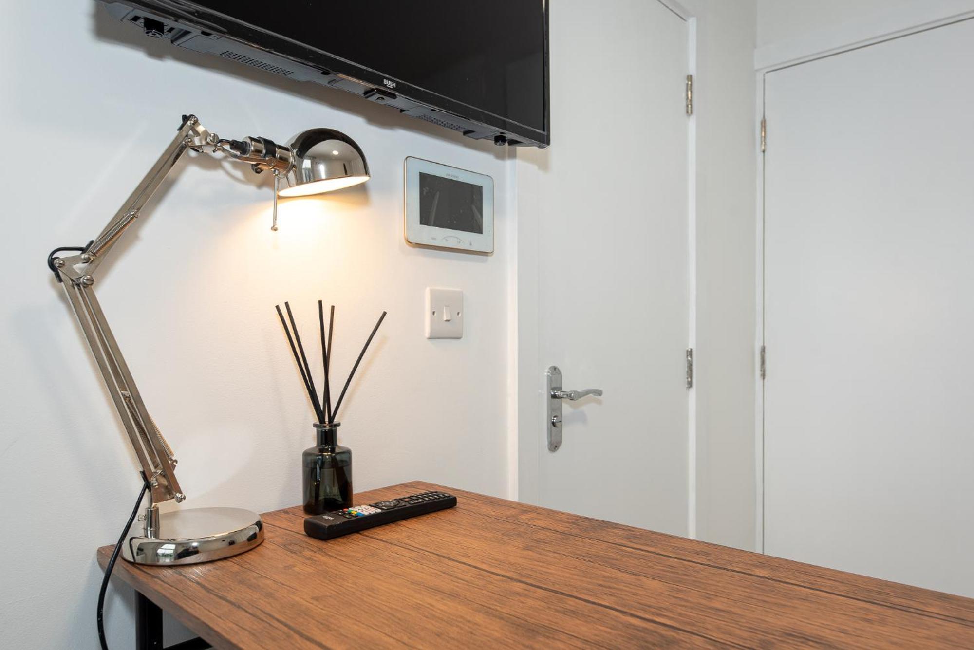 Small And Trendy Studio 3B ロンドン エクステリア 写真